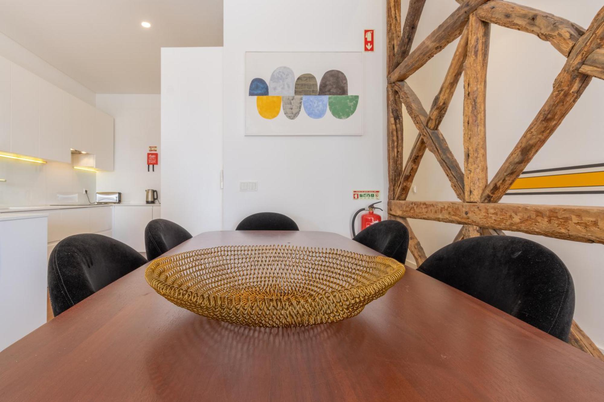 Spacious, Family Friendly 3br & 3wc. Ac/heating. Apartamento
