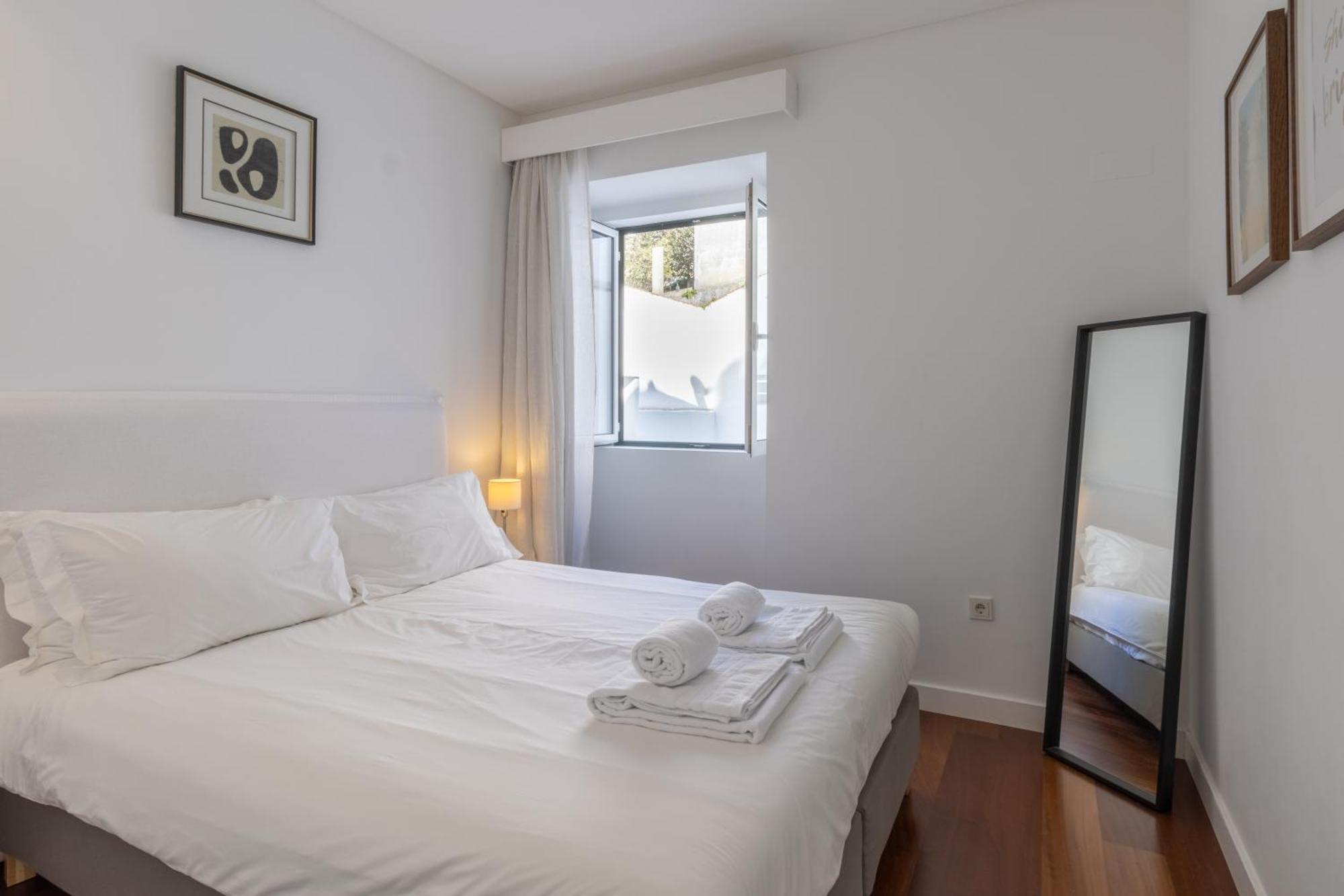 Spacious, Family Friendly 3br & 3wc. Ac/heating. * Lisboa