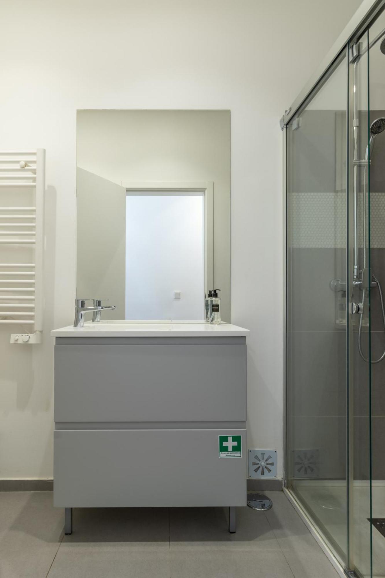 Apartamento Spacious, Family Friendly 3br & 3wc. Ac/heating.