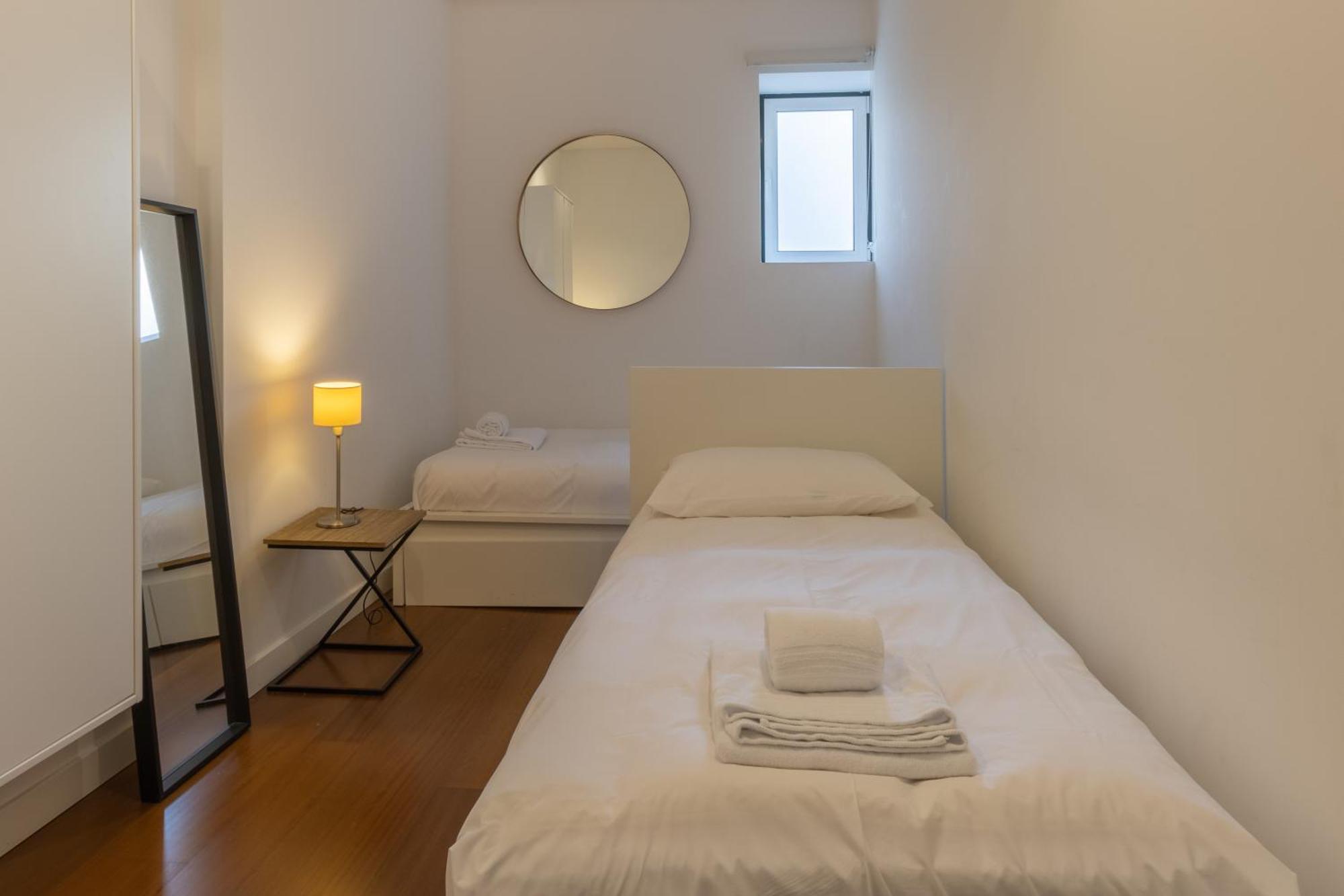 Apartamento Spacious, Family Friendly 3br & 3wc. Ac/heating. Lisboa