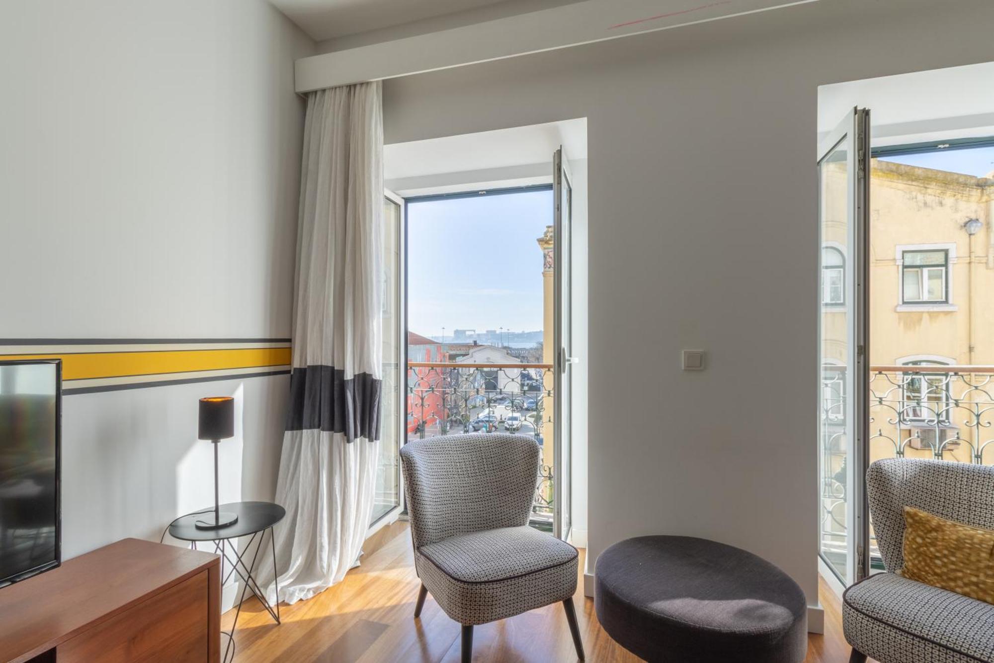 Spacious, Family Friendly 3br & 3wc. Ac/heating. * Lisboa