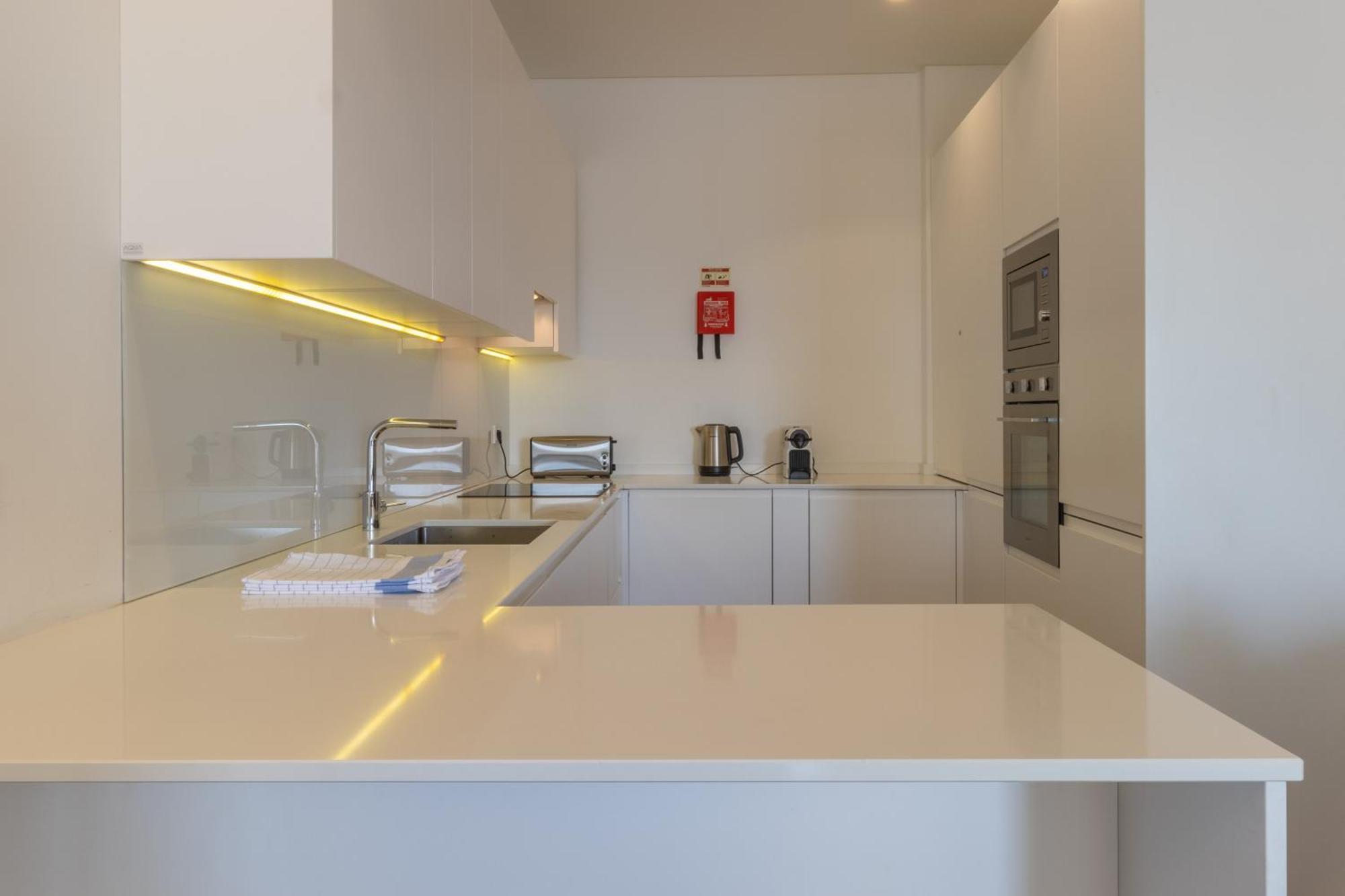 Apartamento Spacious, Family Friendly 3br & 3wc. Ac/heating.